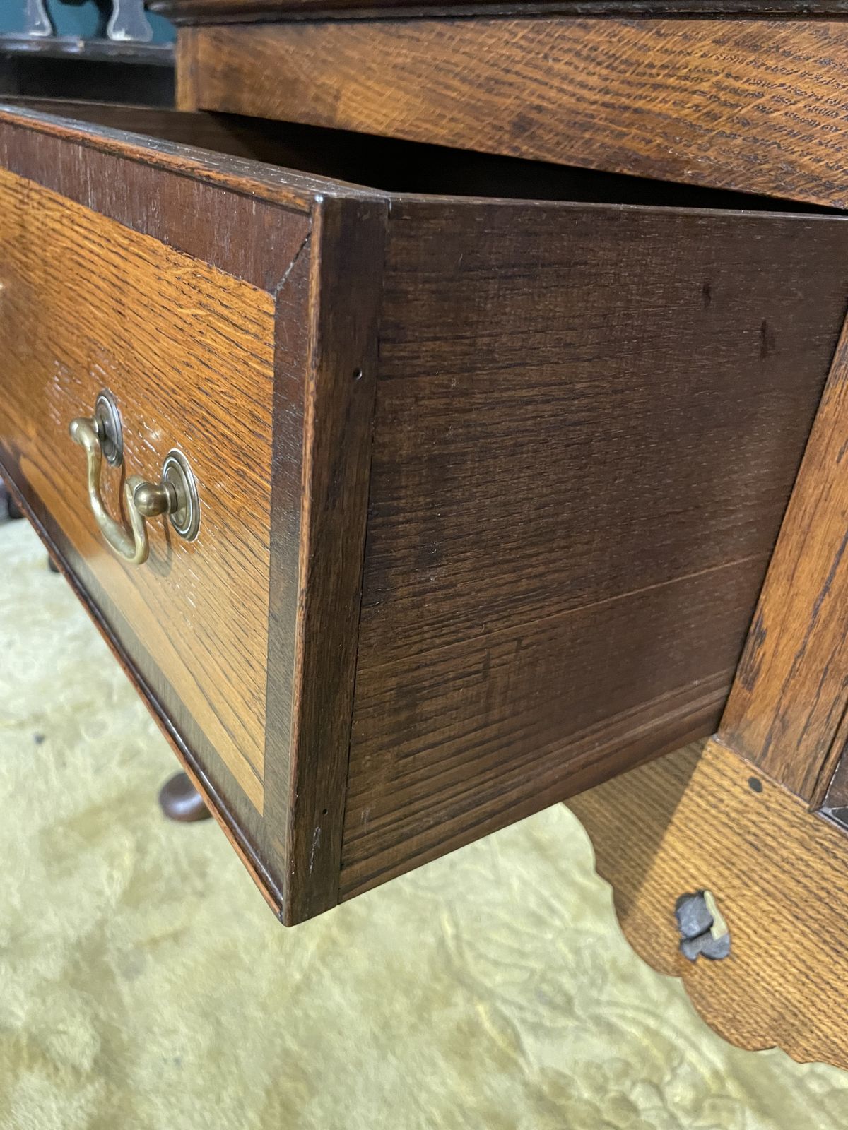 Antique Spicer Of Pontesbury Oak Dresser With Cross Banded Mahogany photo vinterior