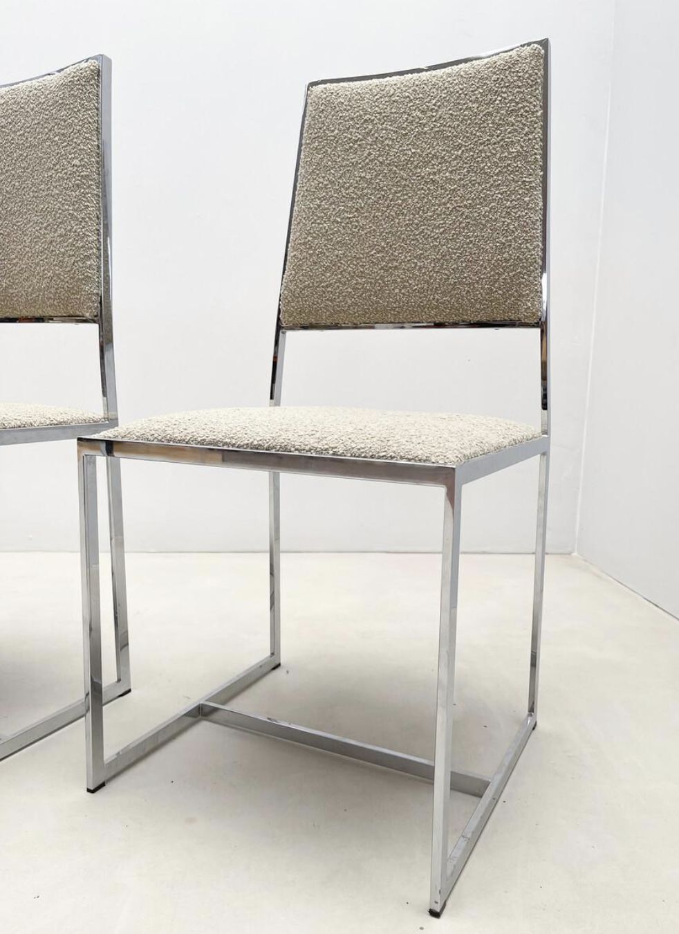 Mid Century Modern Set Of 5 Chairs Willy Rizzo Style, Chrome And Boucle Fabric photo furniture