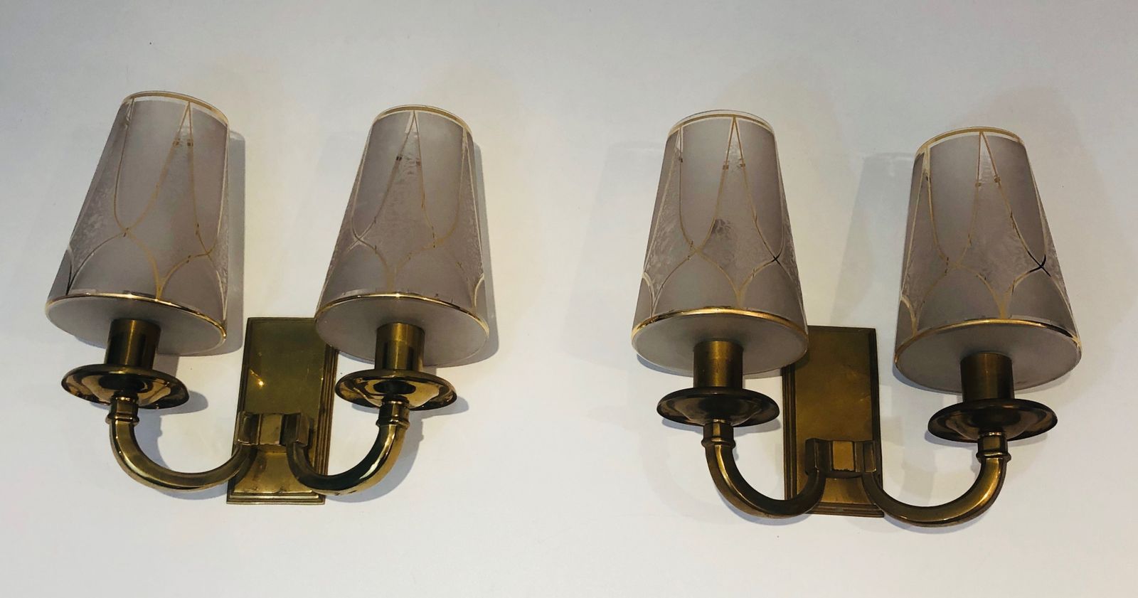 950.0 Pair Of Art Deco Sconces In The Taste Of Perzel. photo