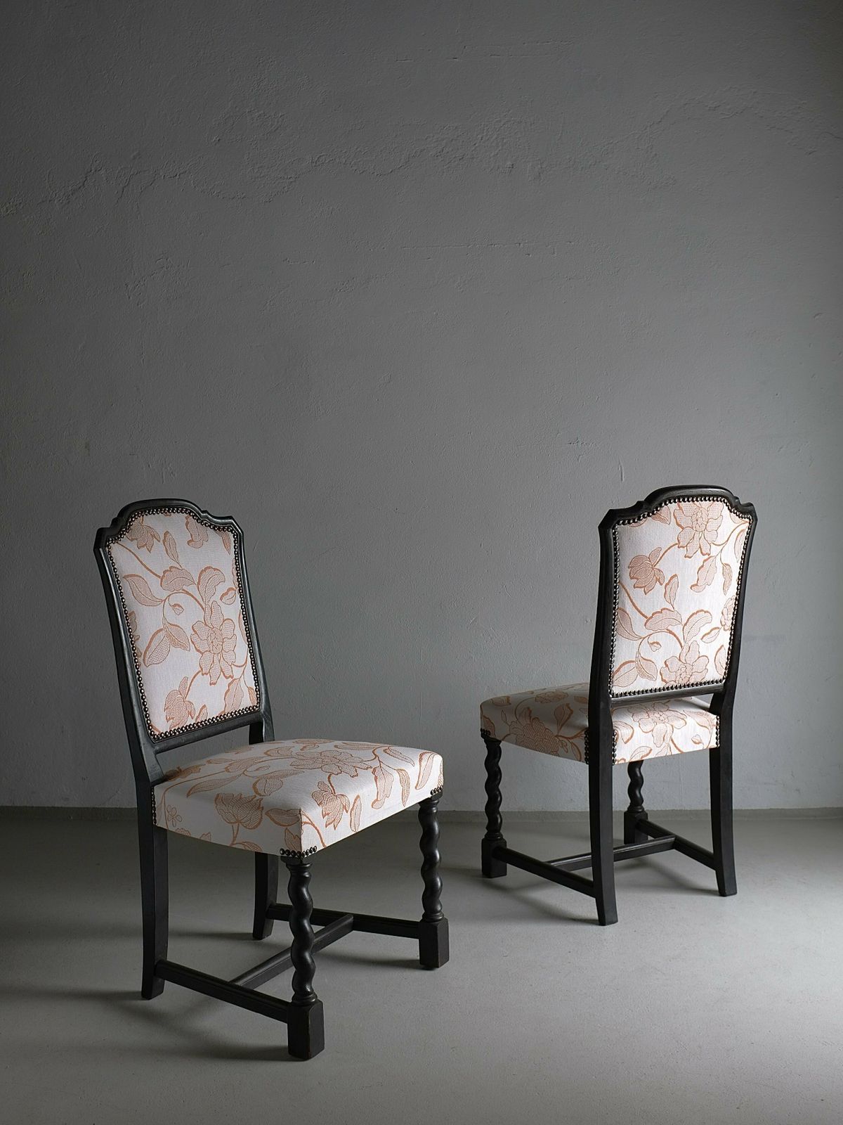 2 Oak Chairs | Barley Twist Legs | Sweden | 1920s