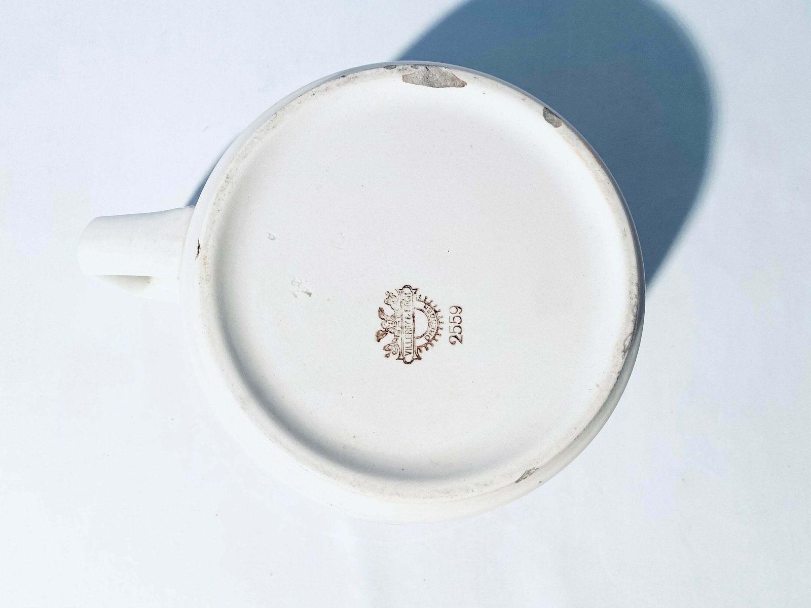 photo furniture Art Nouveau Villeroy & Boch Ceramic Chamber Pot / 2559 Dresden 1920s