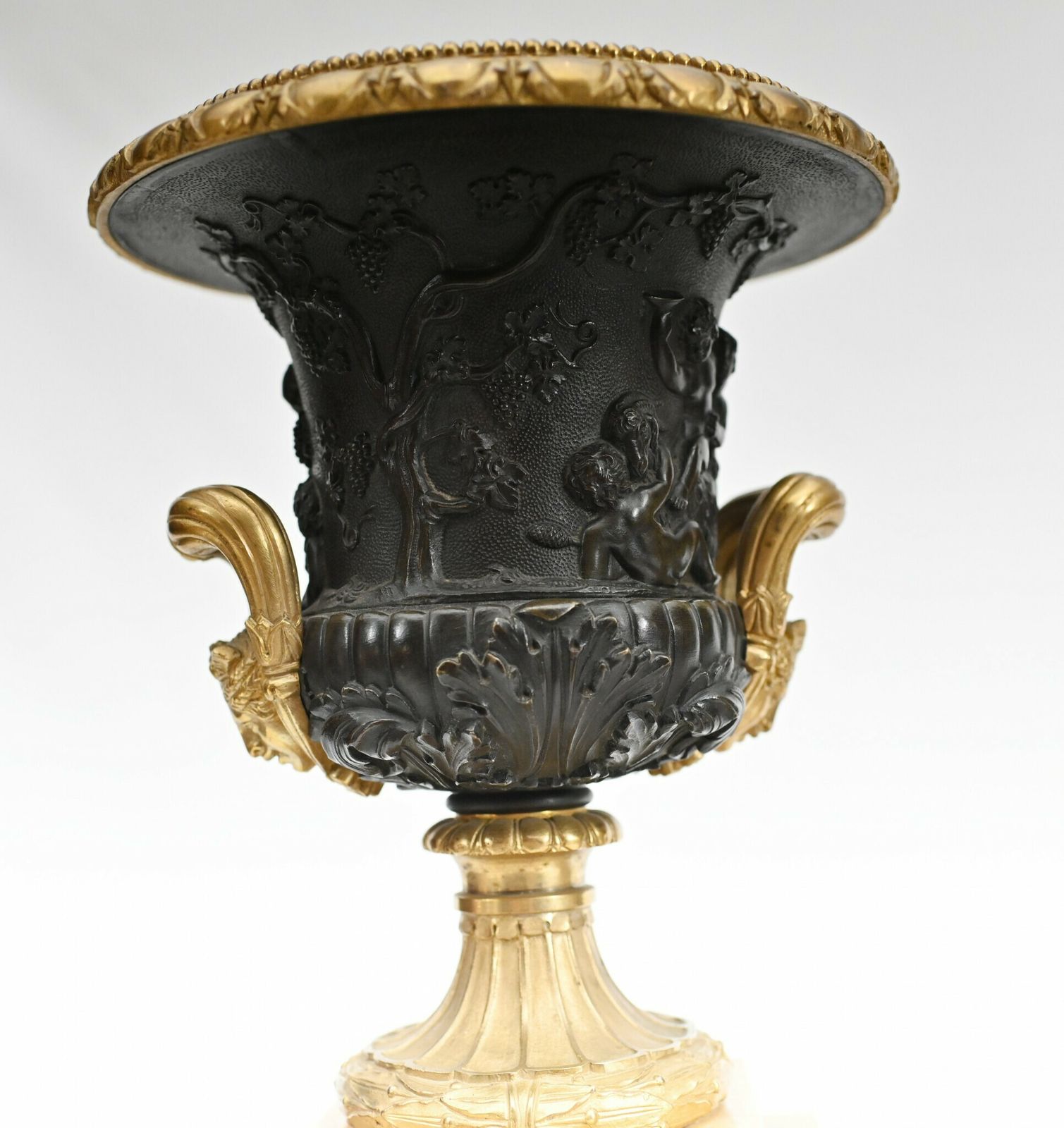 Pair Bronze Urns Cherub Bacchus Italian Grand Tour Campana 1880 photo vintage
