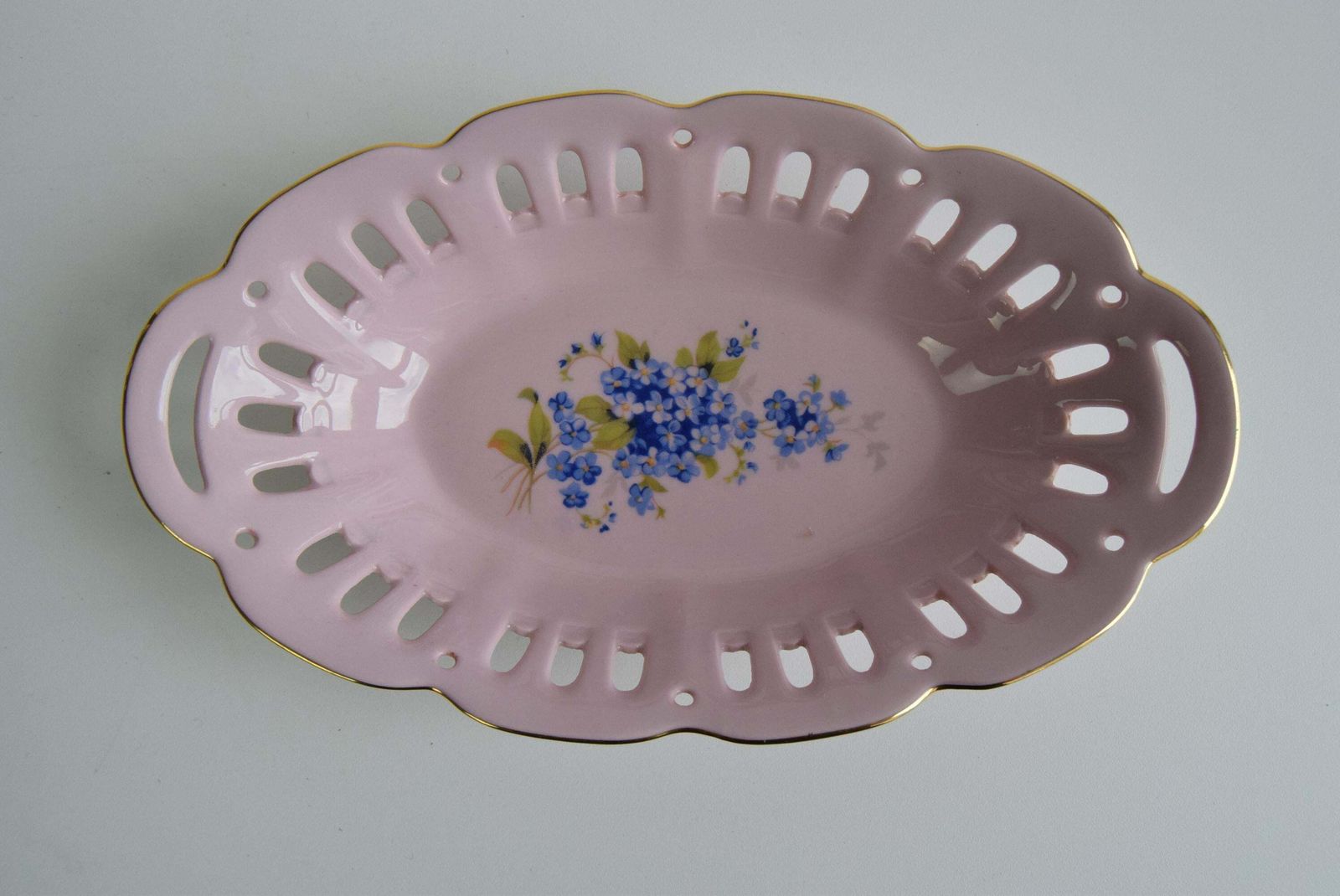 Vintage Pirken Hammer 1803 Bowl, Pink Porcelain Czechoslovakia, Circa 1980's. photo Home Decor