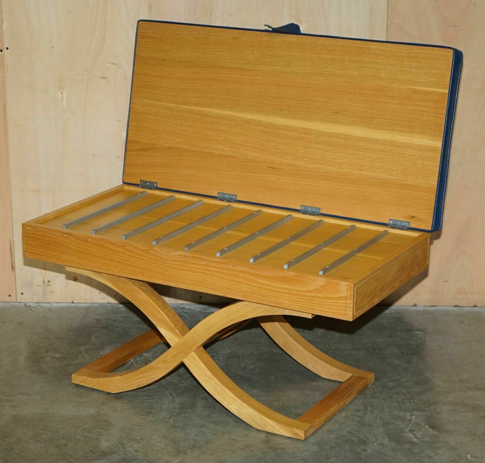 Furniture Exquisite David Linley Ostrich Leather Satinwood Hall Bench Seat Luggage Rack photo