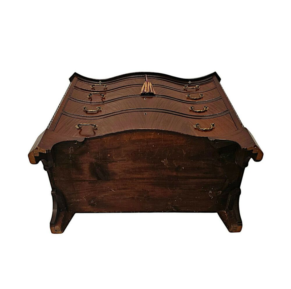 photo for sale A Very Fine Early 20th Century Serpentine Chest Of Drawers