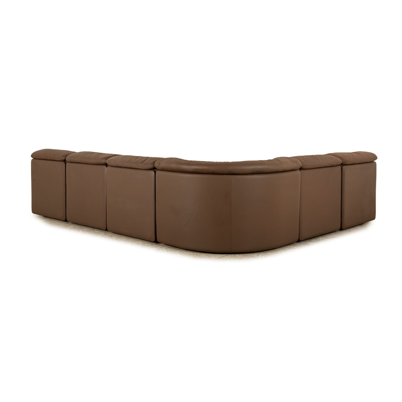 photo furniture Canapé d'angle De Sede DS 14 en cuir brun taupe