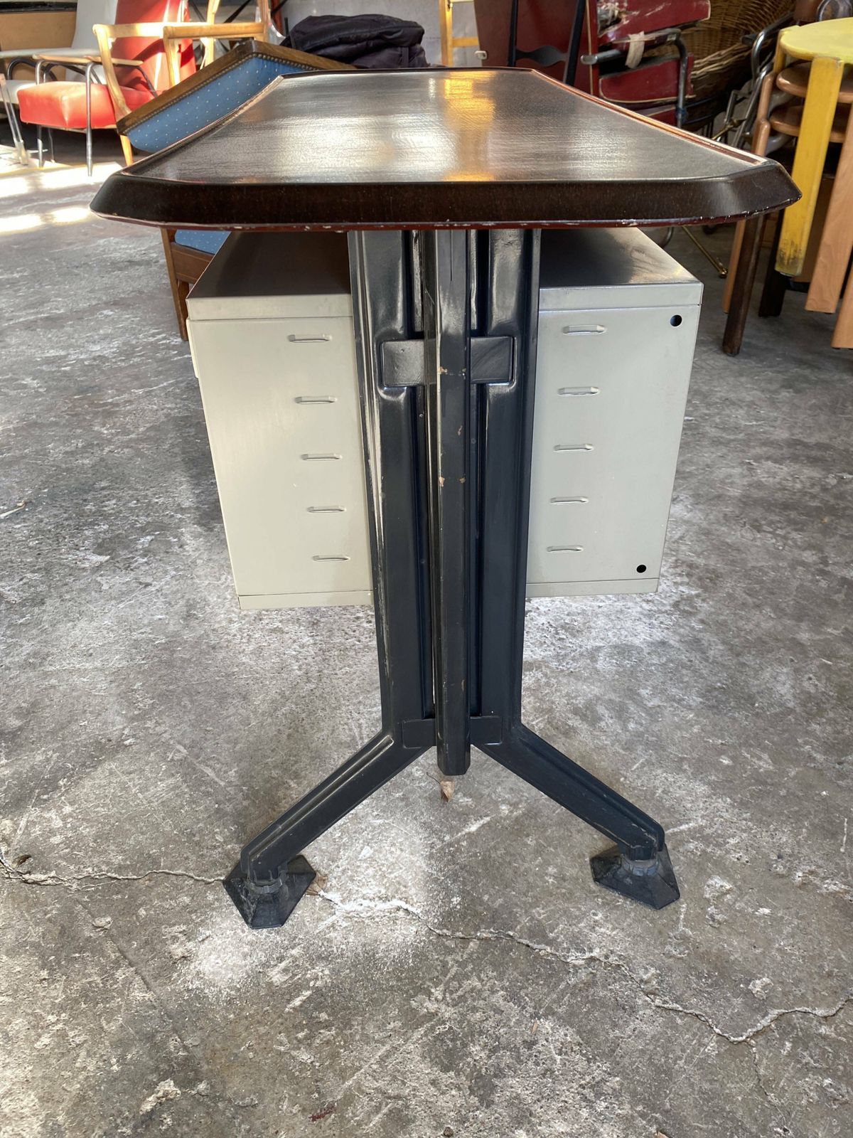 Arco Series Desk With Drawer By Bbpr For Olivetti Synthesis, 1960s photo for sale