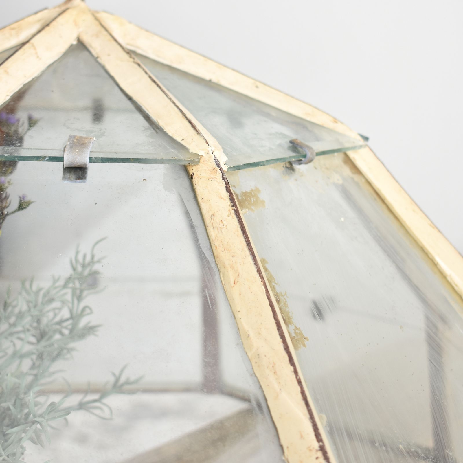 Antique Lantern Garden Cloche – C photo Lighting