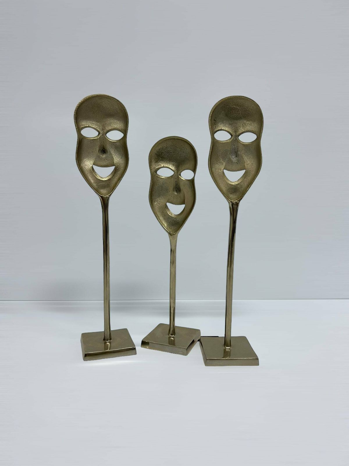 3 Vintage Masks Decoration, Venetian Face Masks, Comedy Smiling Faces, Nineties Home Decor, Theater And Movie Gift photo vinterior