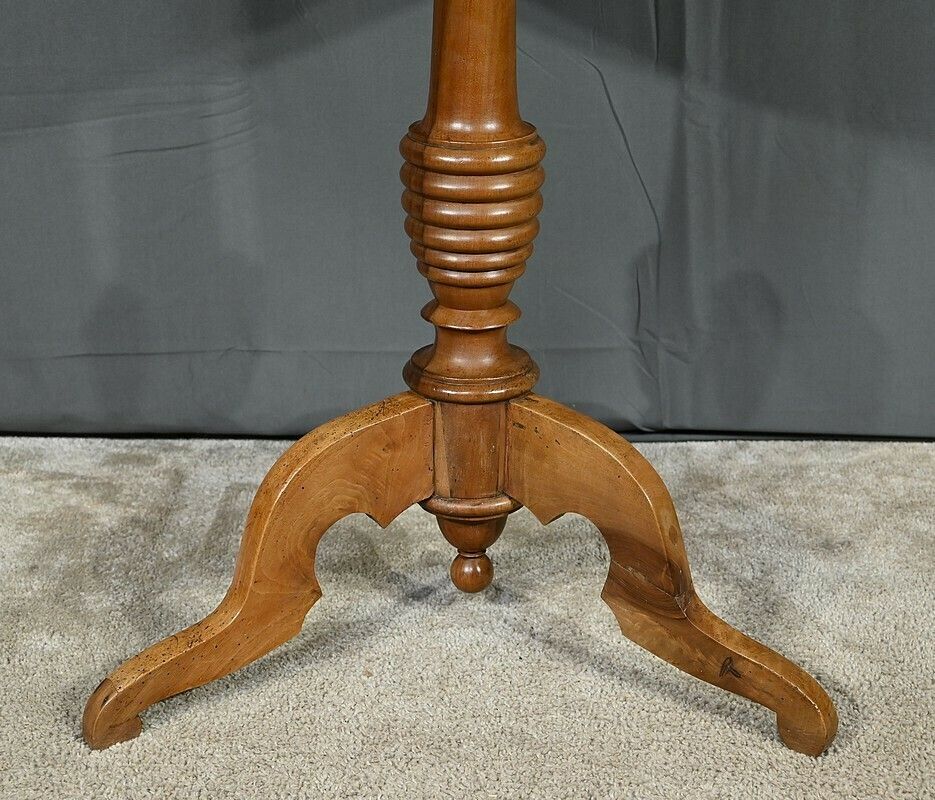Walnut Pedestal Table, Louis Philippe Period – 1st Part 19th Century photo vintage