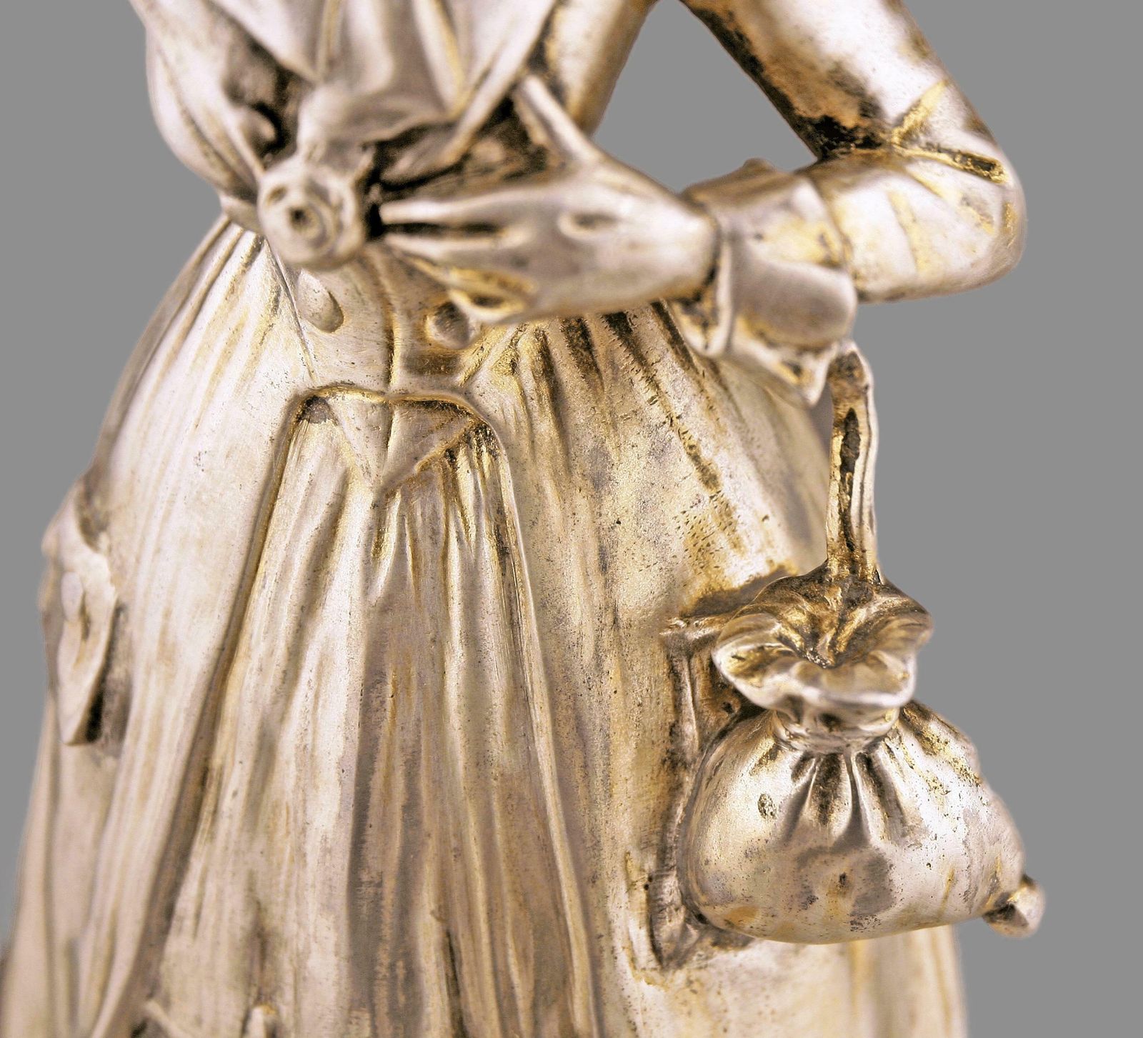 photo vintage Art Nouveau Bronze And Ivory Sculpture Of A Girl By Austrian Ferdinand Lugerth
