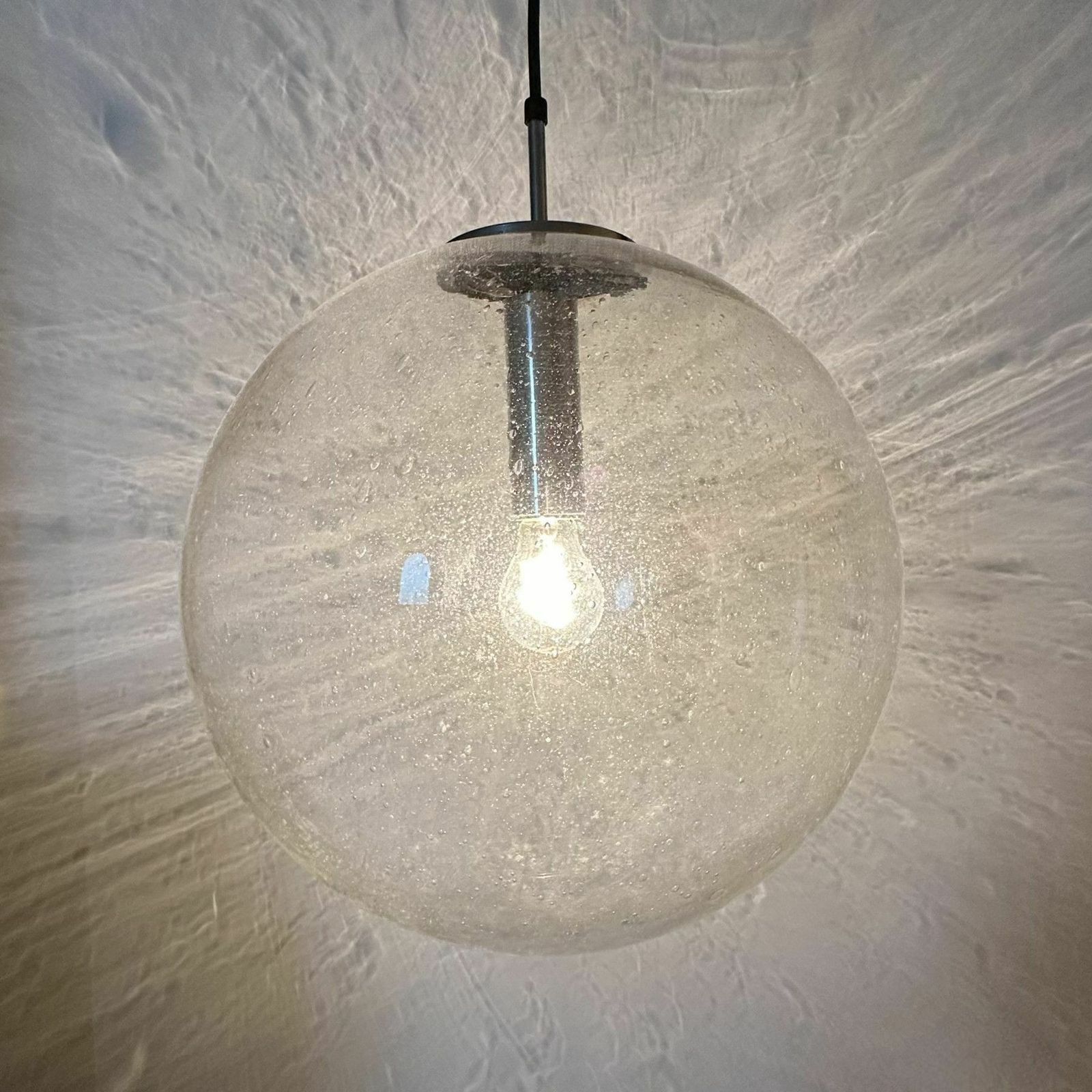 Grote Limburg Glashütte Hanglamp Globe Jaren 1970 Duitsland photo furniture