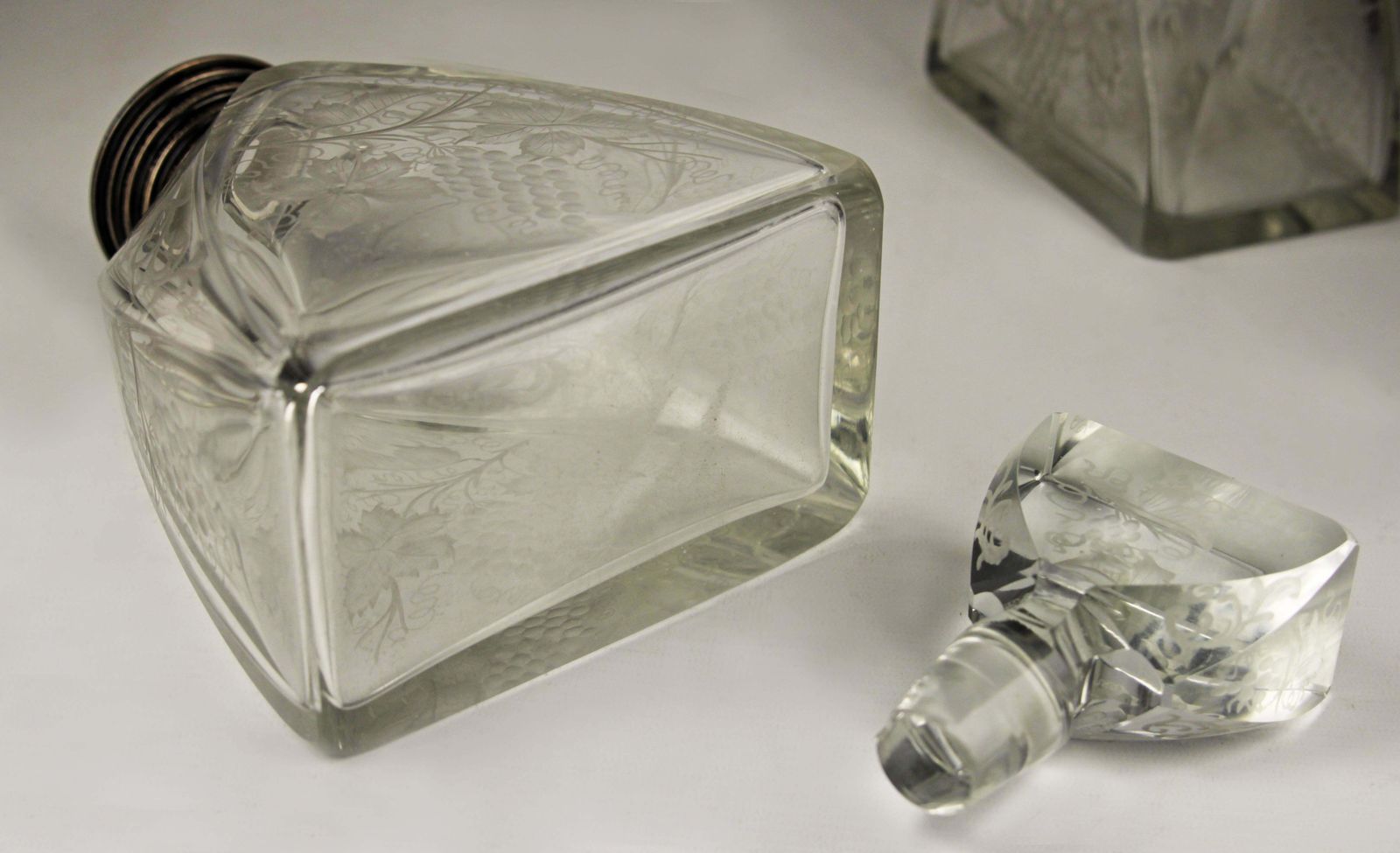 photo for sale Pair Of Early 20th Century Art Déco Etched Glass Liquor Decanters And Stoppers With Sterling Silver Necks