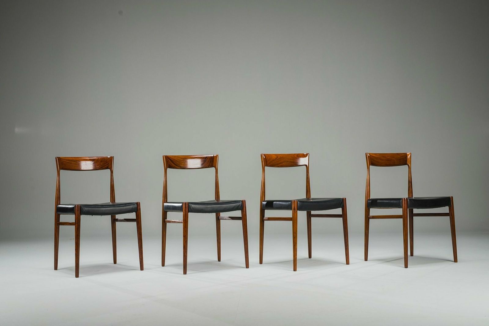 Furniture Mid Century Palisander Esszimmerstuhl Mit Lederbezug, 1950er, 4 . Set photo