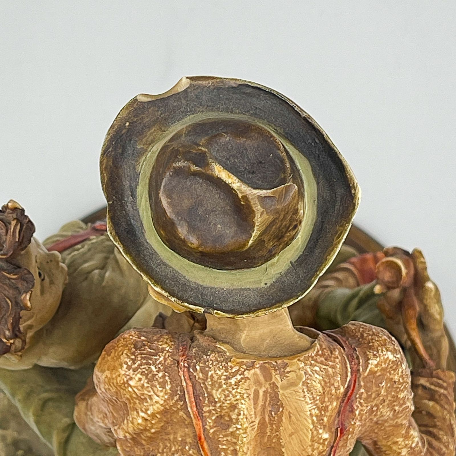 photo furniture Original Ceramic Sculpture By Giuseppe Armani For Capodimonte, Italy 1970s