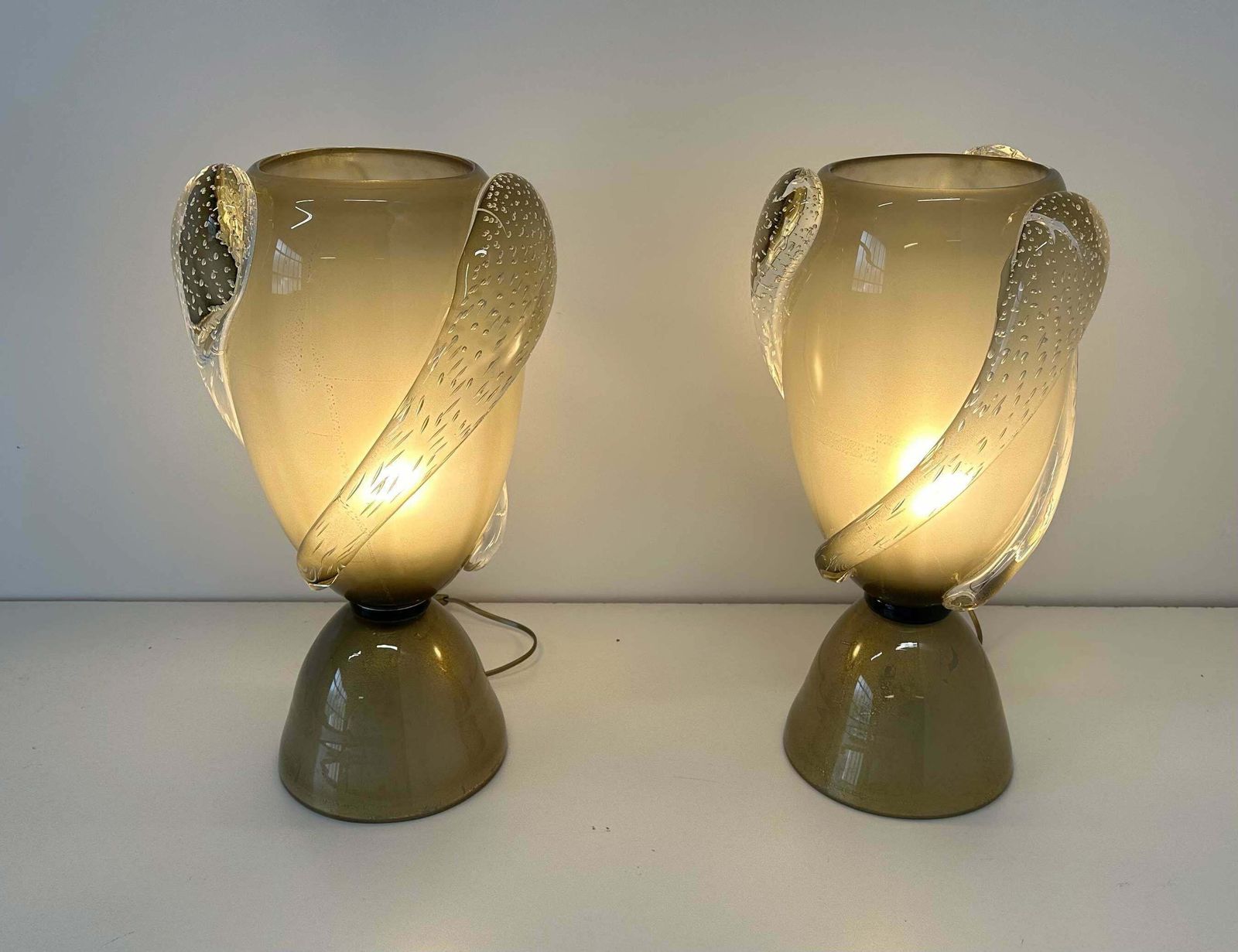 Pair Of Italian Art Deco Style Grey And Gold Leaf Murano Glass Vase Lamps photo buy
