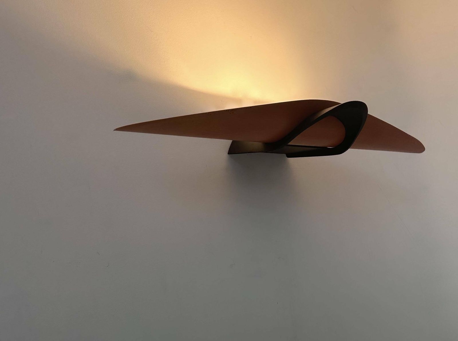 Vintage Modernist Wall Lamp, Black Lacquered Metal And Wood, France 1980s photo vinterior
