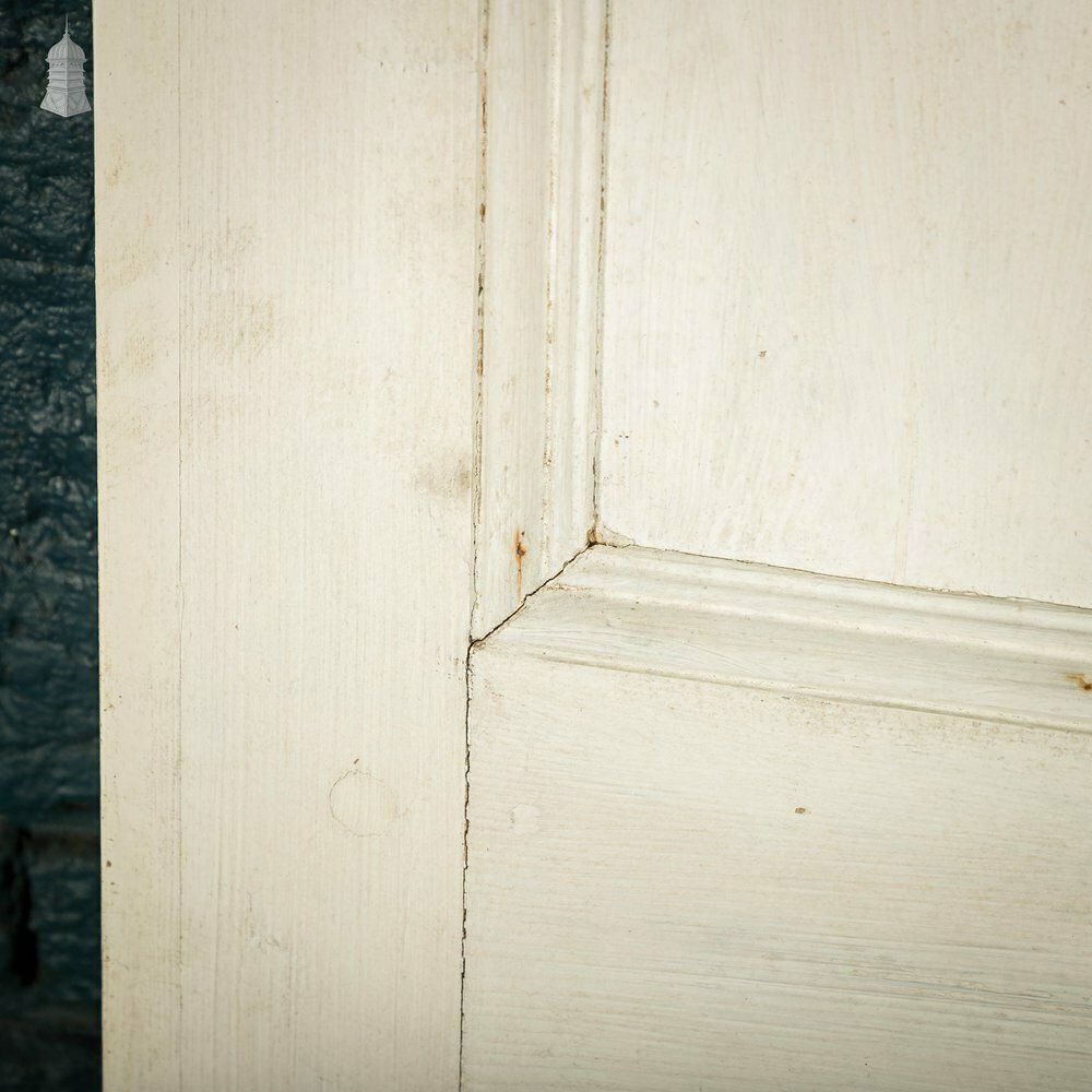 photo vinterior Four Panel Door, White Painted Pine Paneled Door
