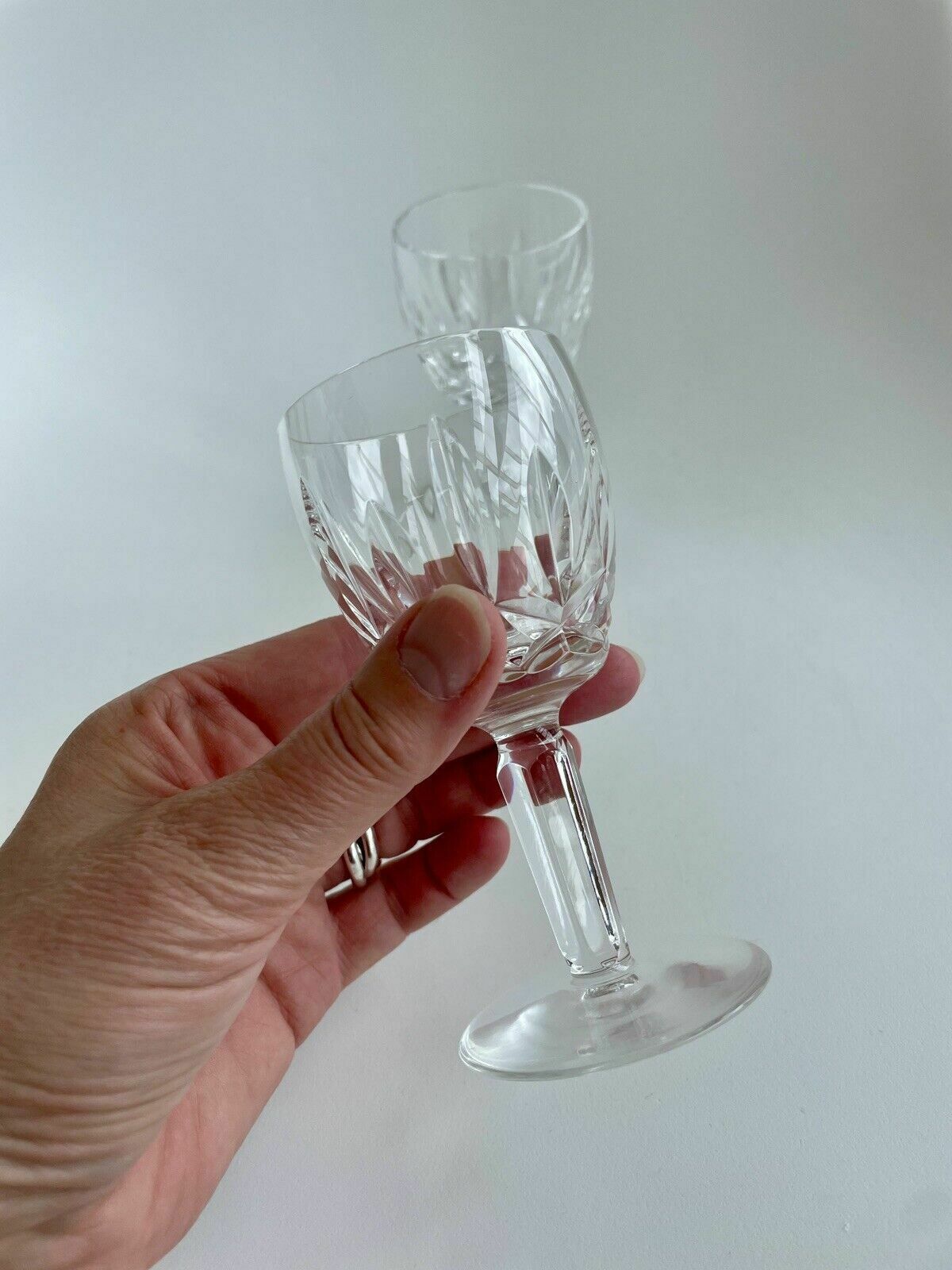 photo furniture A Pair Of Waterford Crystal Kildare Cut Port Glasses