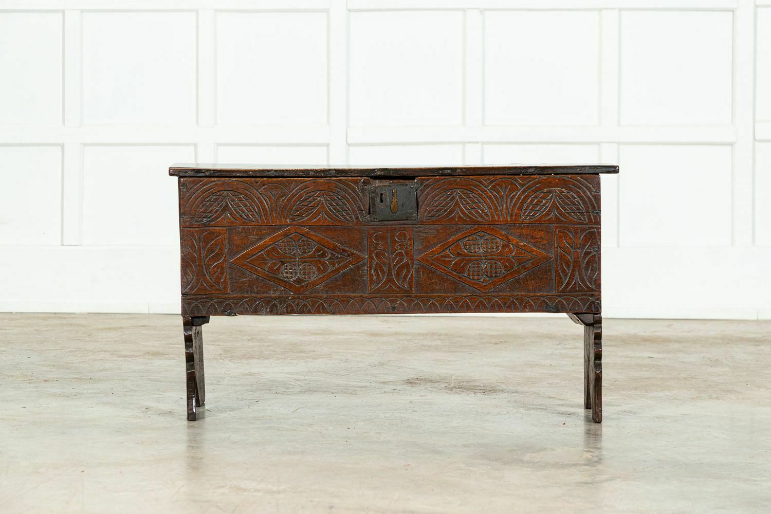 17thc English Oak Coffer, 1700s photo 2243.0