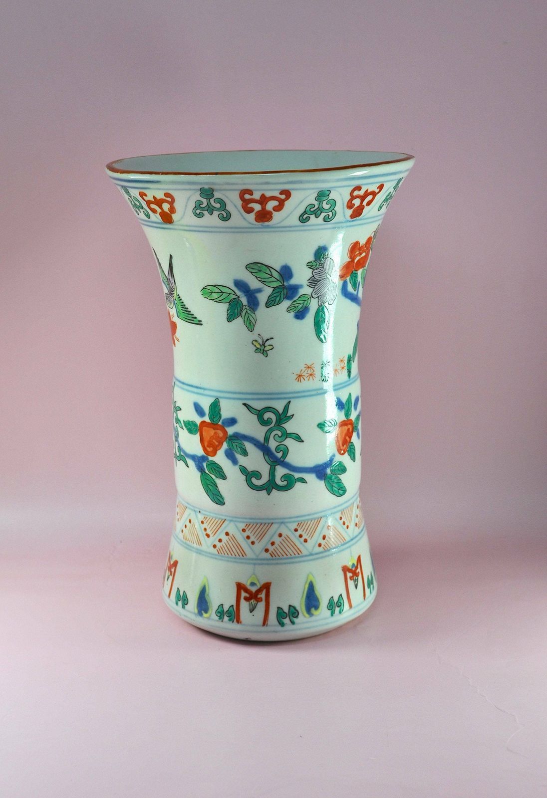 Chinese Vase In Wucai Design photo for sale