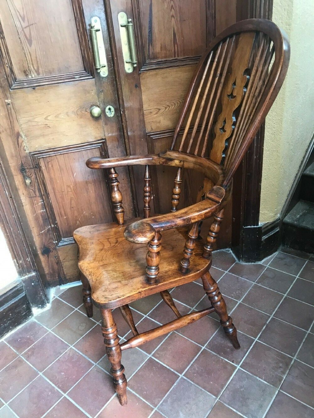 1880s Windsor Yew Broad Arm Chair photo Furniture