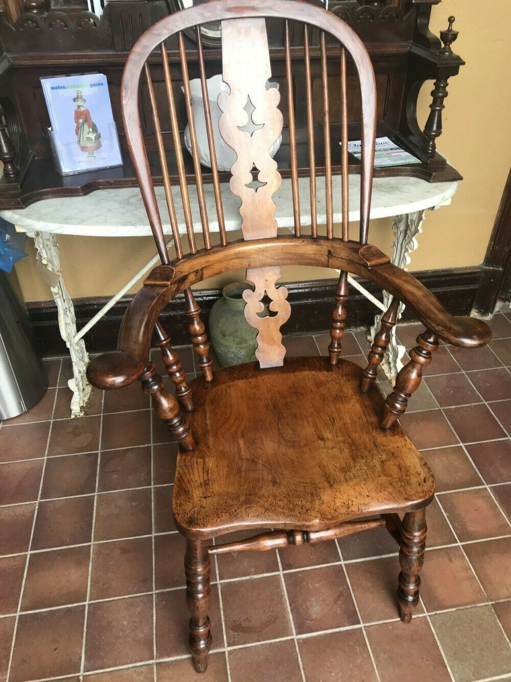 695.0 1880s Windsor Yew Broad Arm Chair photo