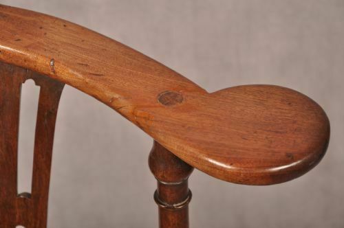 photo furniture Https://Www.Sellingantiques.Co.Uk/1061716/Fine 18th Century Corner Chair