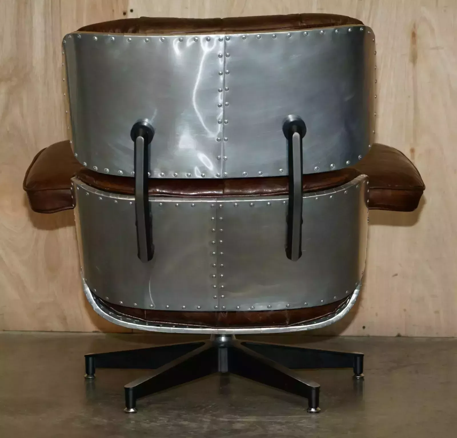 3950.0 Stunning Heritage Brown Leather Hand Hammered Aviator Lounger Armchair & Ottoman photo