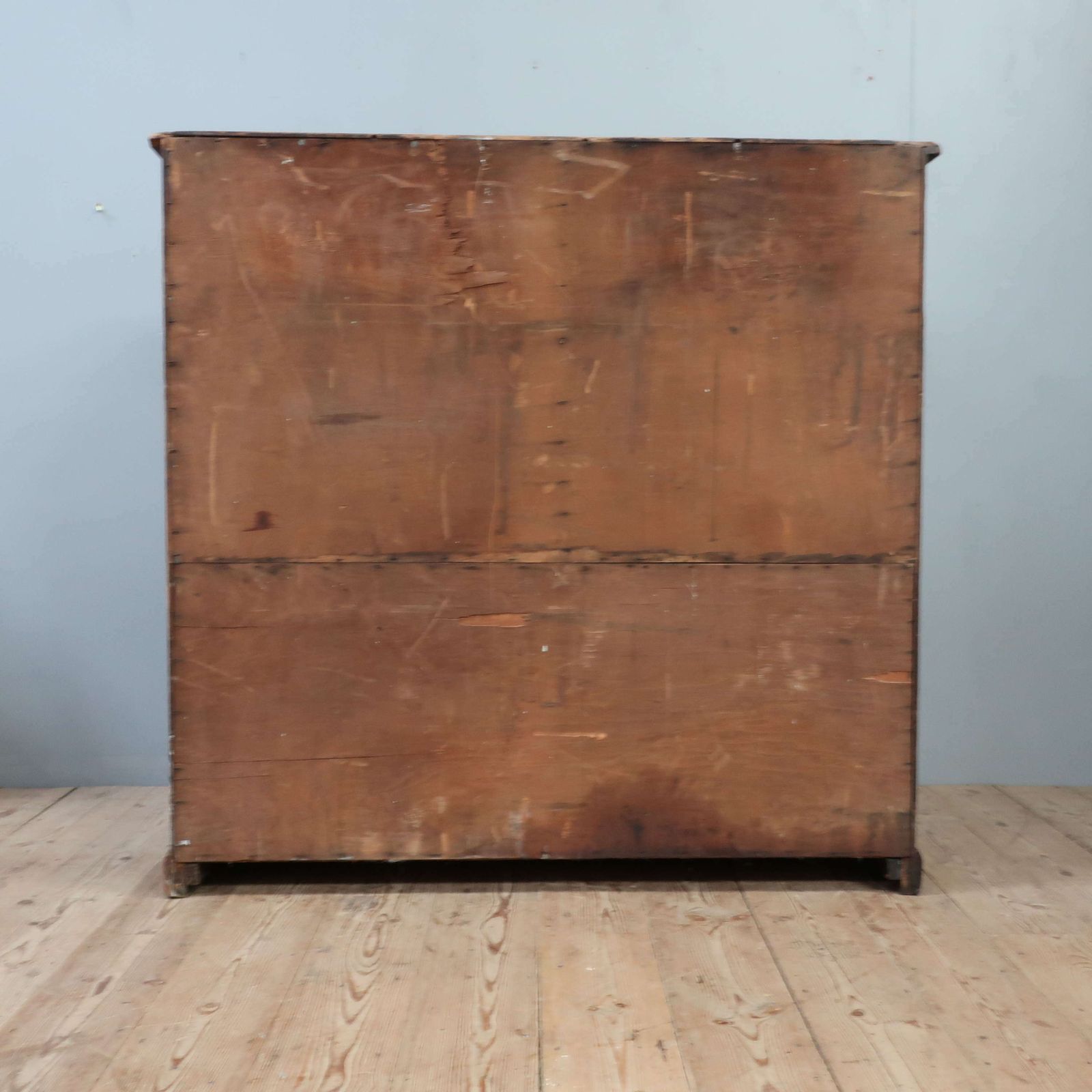 1550.0 Lace Factory Cabinet C1890 photo