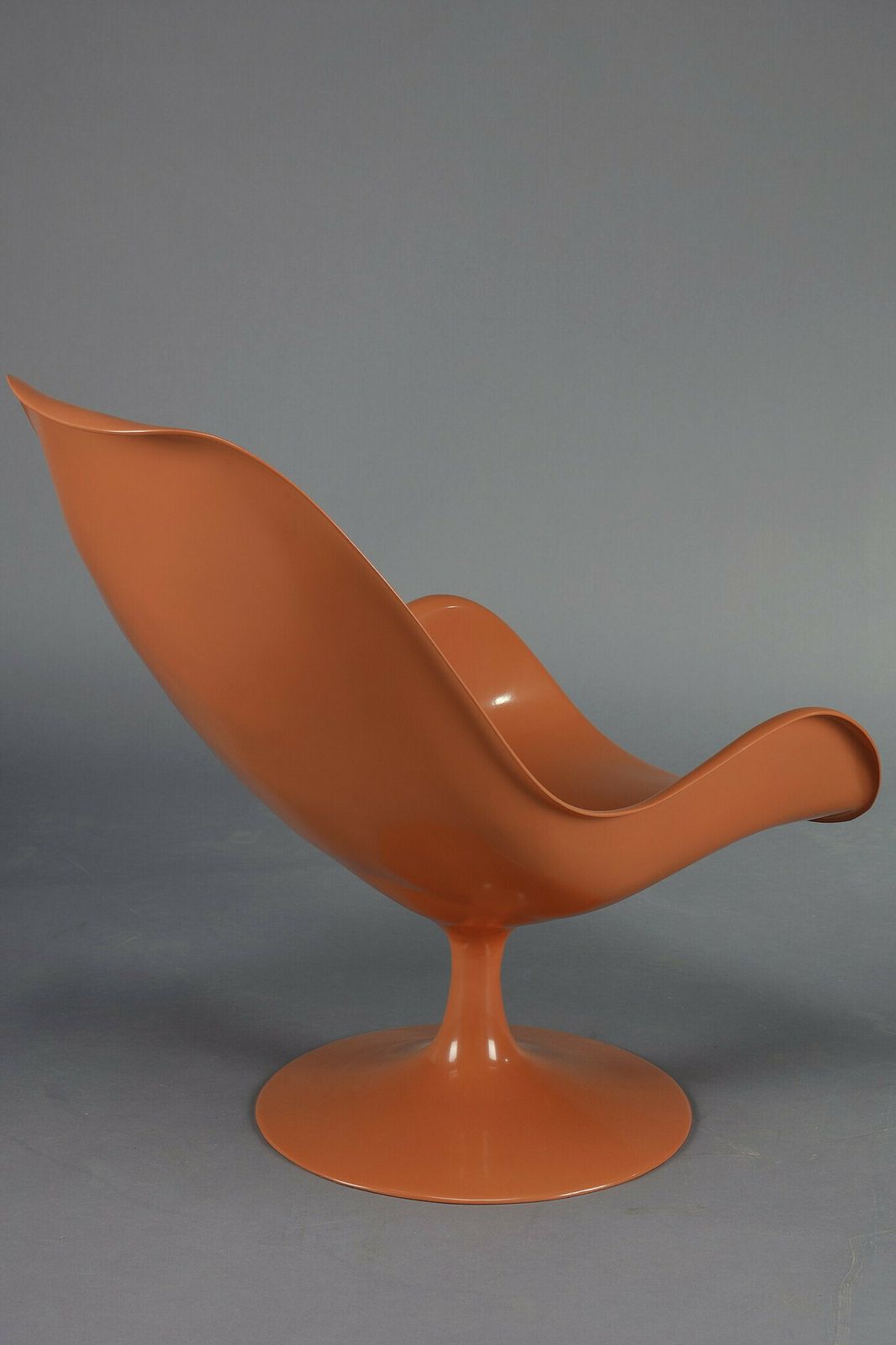 Furniture 1970s Living Room Set: Tulip Chairs And Coffee Table photo