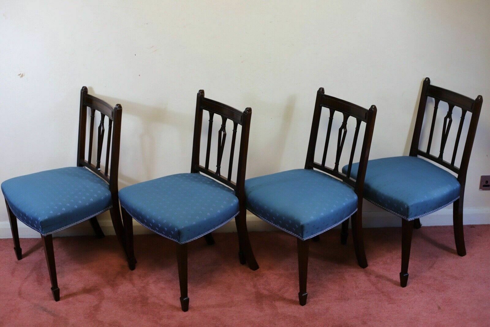 Beautiful Set Of Eight 19th Century Mahogany Dining Chairs photo vinterior