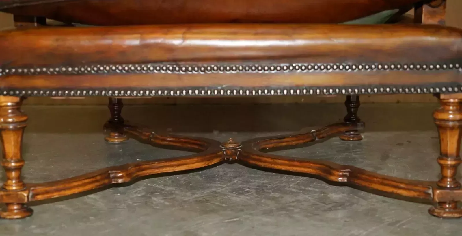 photo furniture Lovely Pair Of Hand Dyed Cigar Brown Leather Library Armchairs With Ottoman