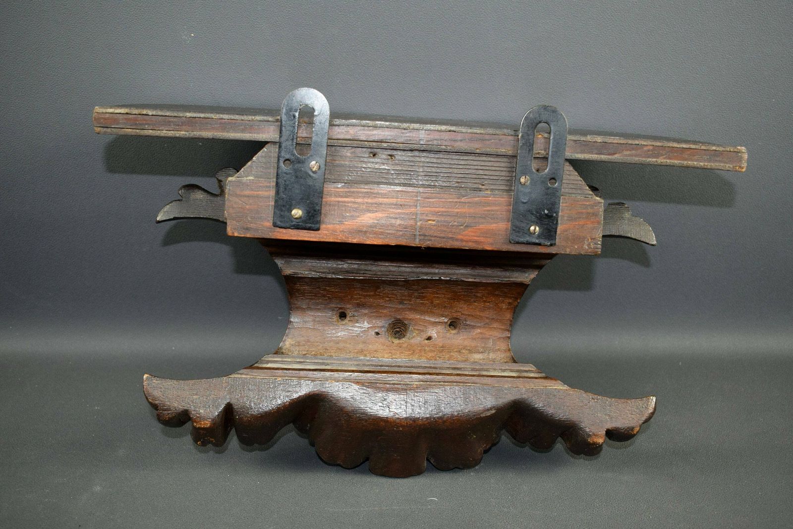 French Antique Gothic Walnut Hand Carved Wood Corbel Shelf Sconce Wall Bracket Mascaron photo vinterior