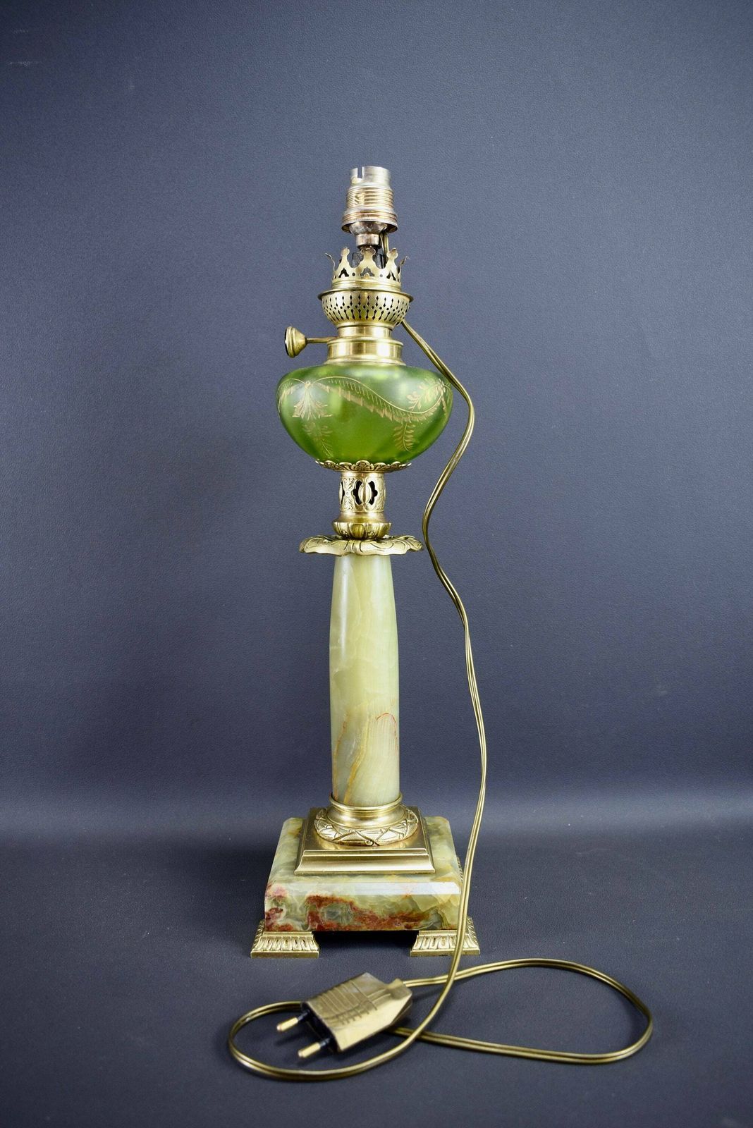 Art Nouveau French Green Glass And Onyx Table Kerosene Lamp Electrified