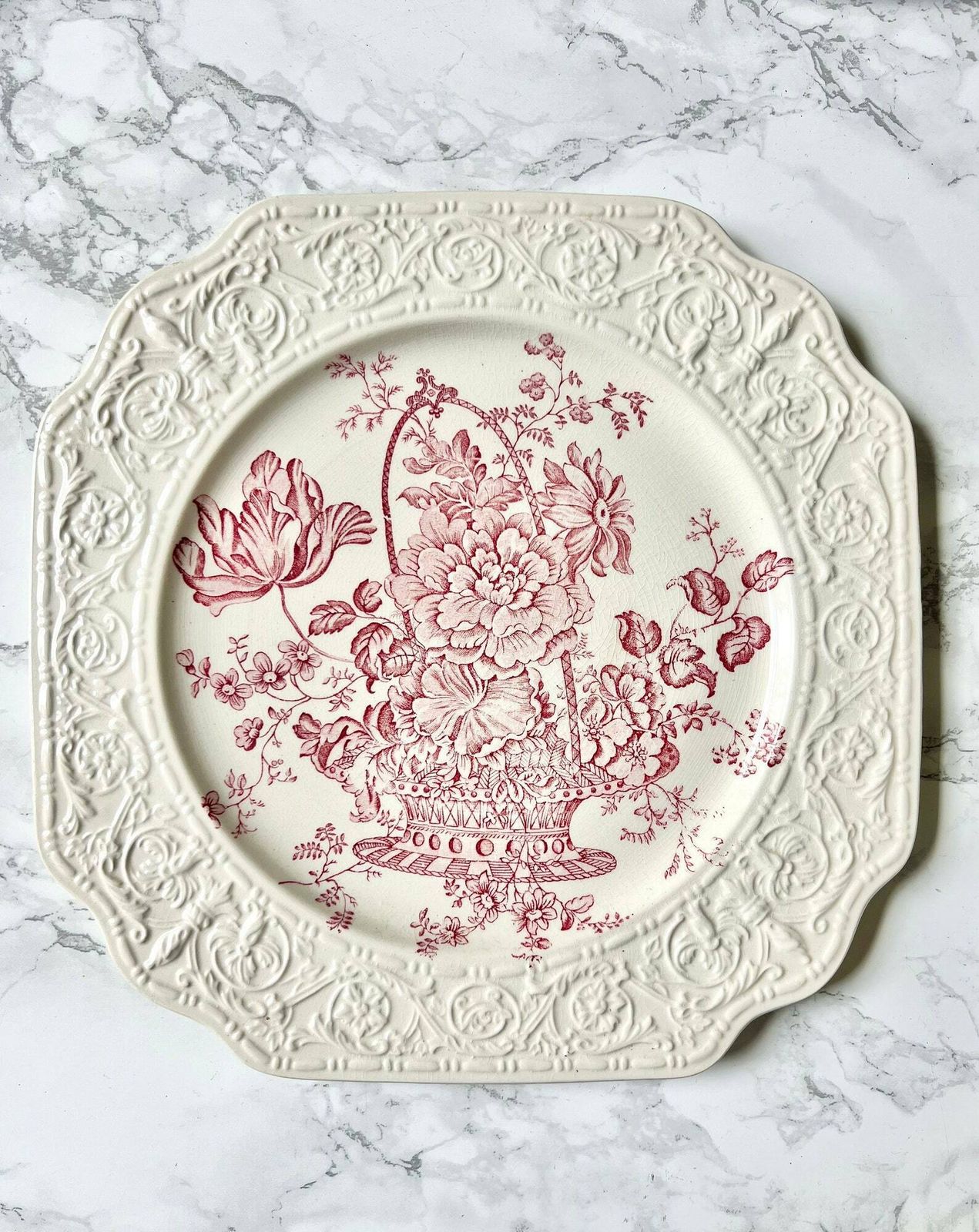Crown Devon Fieldings Plates Red Transferware Flowers Embossed Creamware Rare Dining Set Victorian Style Square Pink Transfer Naturalist photo furniture