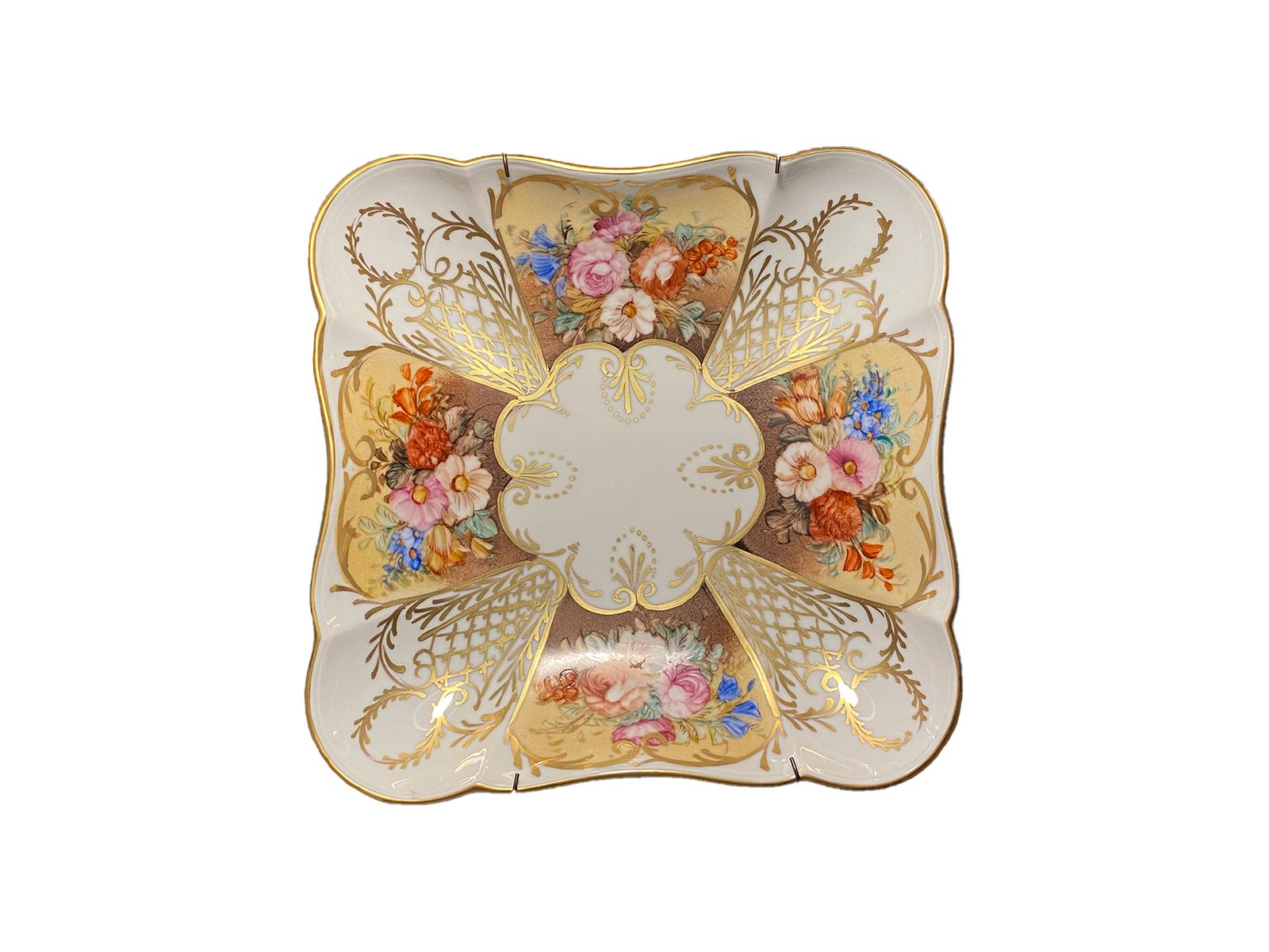 Exquisite Limoges Hand Painted Floral Gilded Plate – Antique French Elegance 22 Centimeters Wide