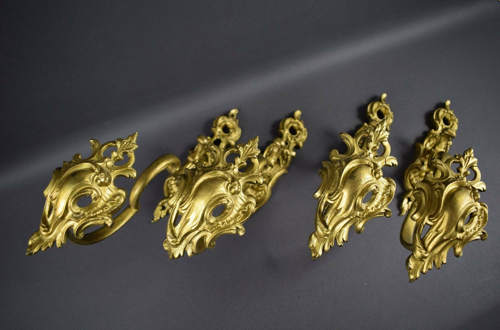 French Antique Set Of 4 Large Louis XV Style Tiebacks Holdbacks 19th photo furniture
