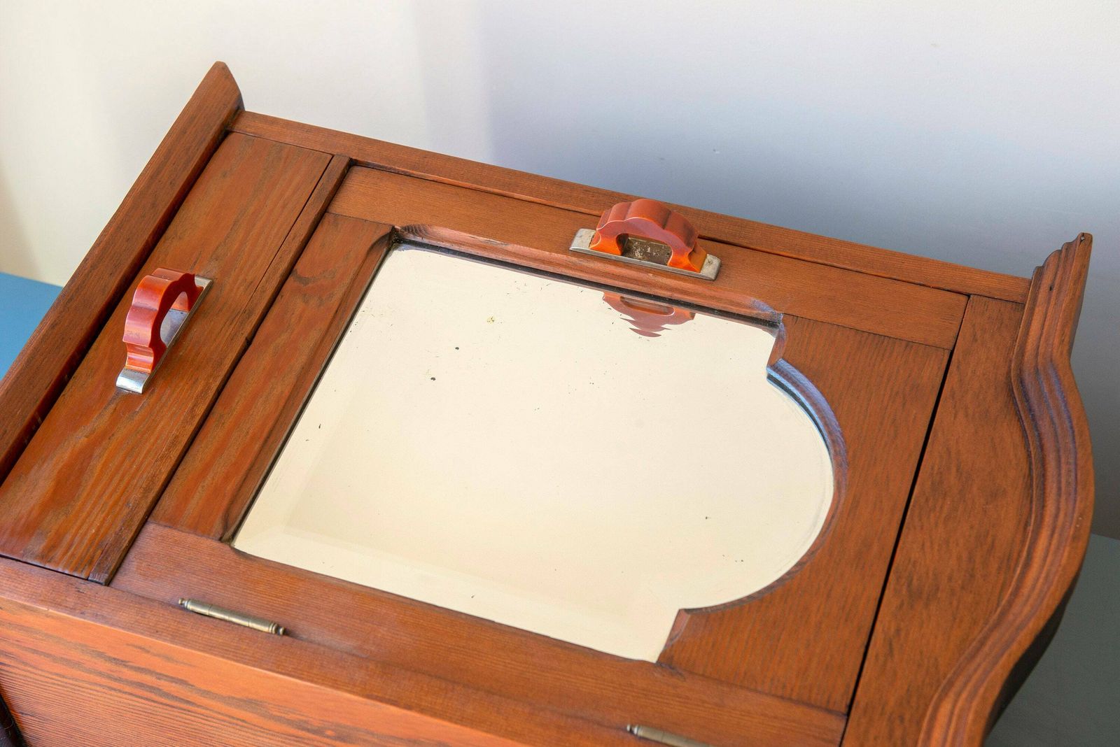 photo for sale Antiek Apothekerskastje Met Geslepen Spiegel En Lade, Eikenhouten Wandkast, Hangend Opbergkastje, Oud Medicijnkastje, Rustieke Woondecoratie