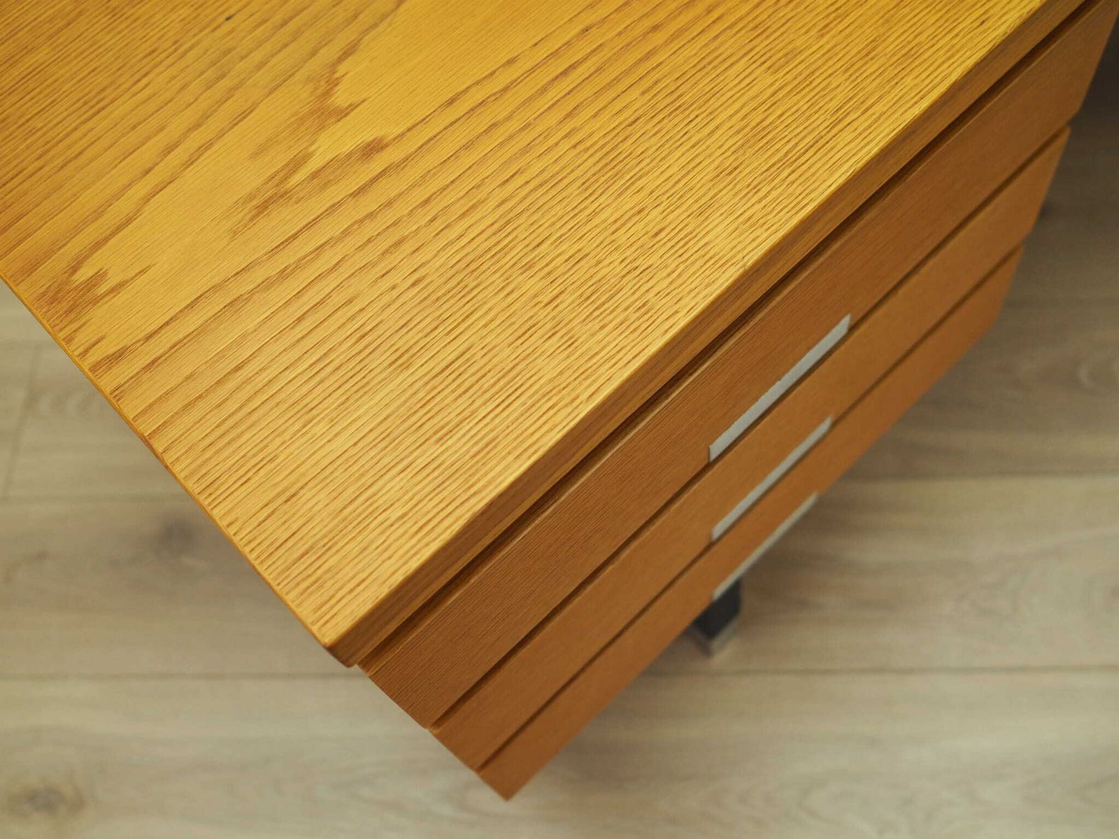Ash Desk, Danish Design, 1970s, Manufacturer: Eigil Petersens Møbelfabrik photo vintage