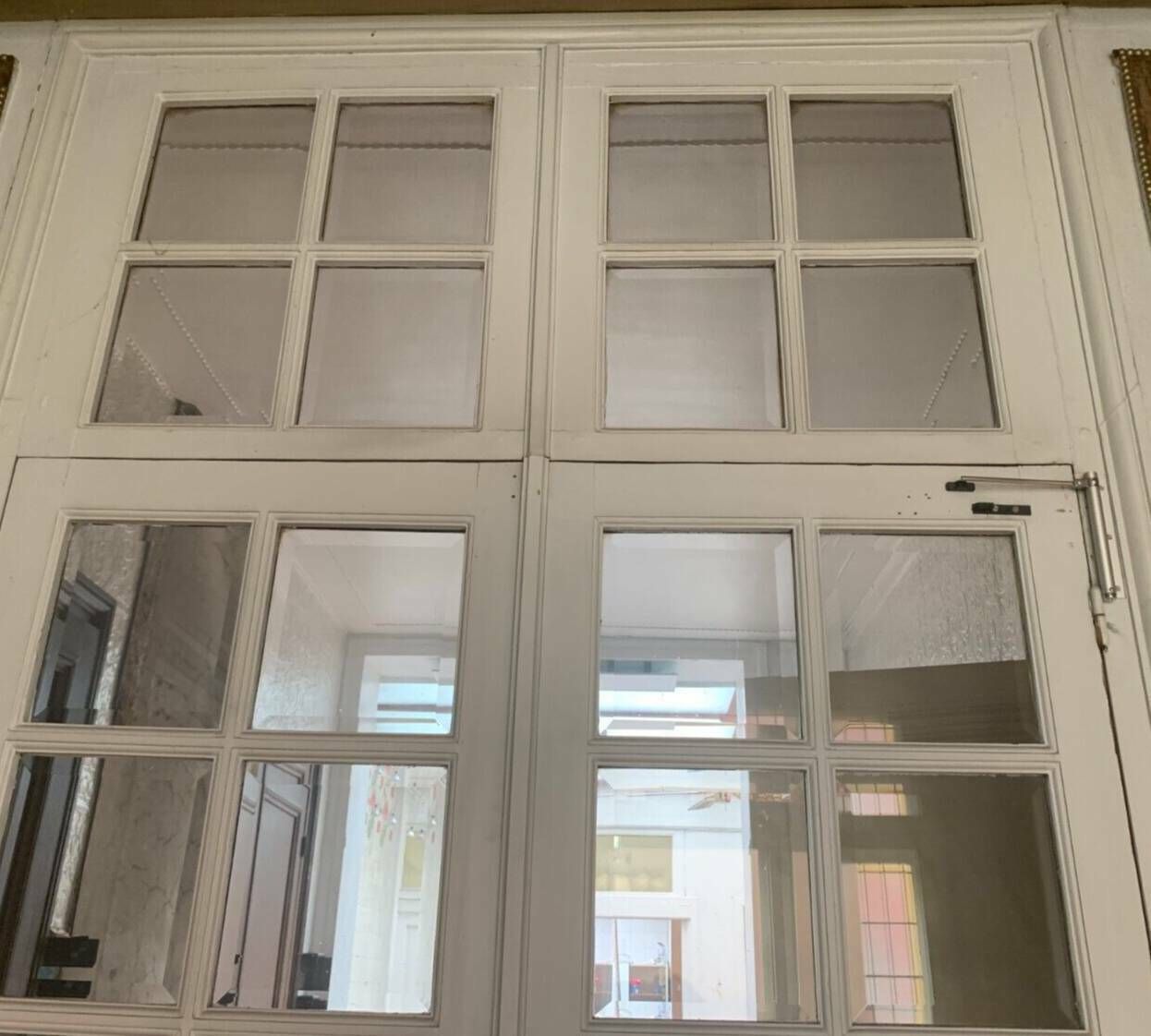 Double Separation Doors With Transom And Beveled Glass 20th Century photo vinterior