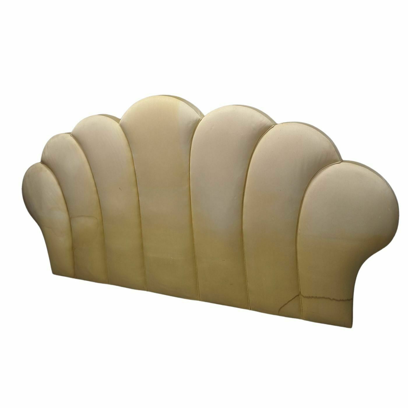 Polylobed Headboard In 1940 Hollywood Style Fabrics photo furniture