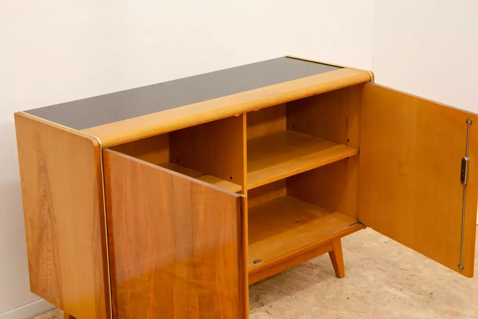 photo buy Mid Century Dressoir Van Nepožitek & Landsman Voor Jitona, Jaren 1970