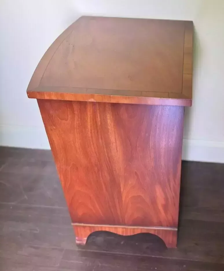 Brights Of Nettlebed Bow Fronted Chest Of Drawers photo vintage