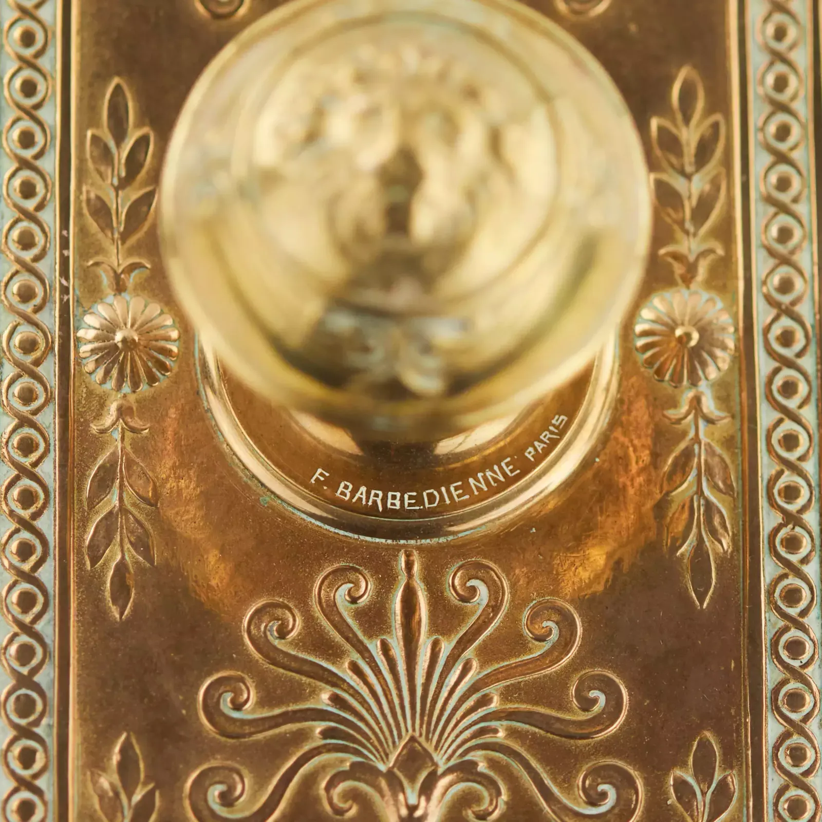 A Heavy Paperweight Made Of Bronze And Wood, In The Style Of Napoleon III, By The Workshop Of F. Barbedienne. photo 798.0