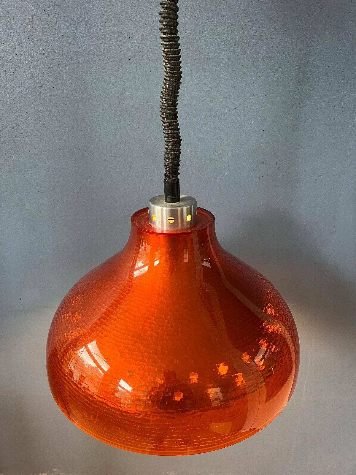 Mid Century Ufo Plexiglas Space Age Hanglamp photo 288.0