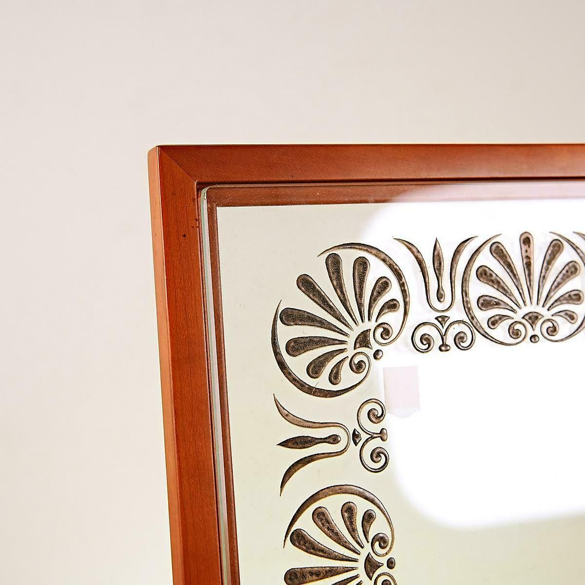 Vintage Houten Lijst Met Zilverfolie Gedecoreerd Glas photo furniture