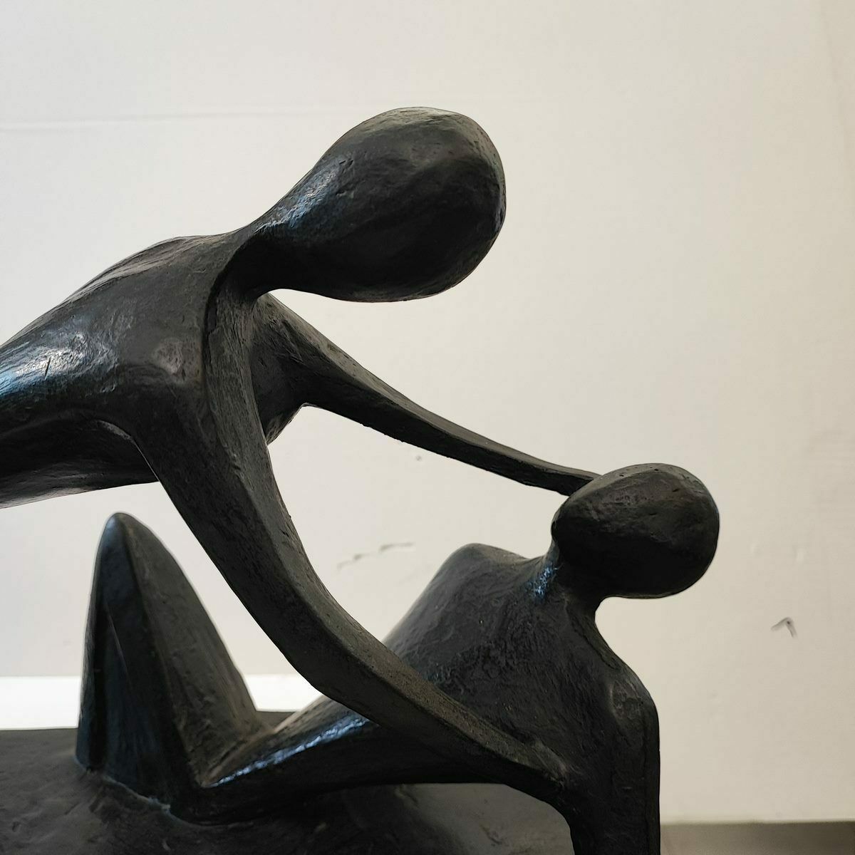 Lost Wax Bronze Sculpture With Ceramic Method Of The Venturi Art Of Virgilio Guidi, Meeting photo furniture