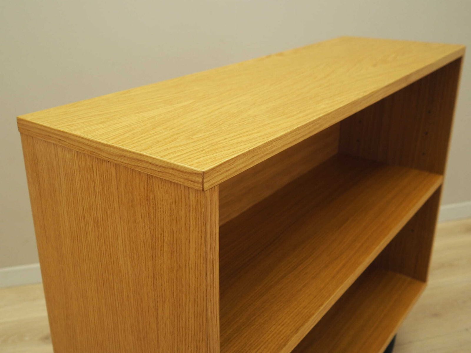 Oak Bookcase, Danish Design, 1990s, Production: Denmark photo vinterior