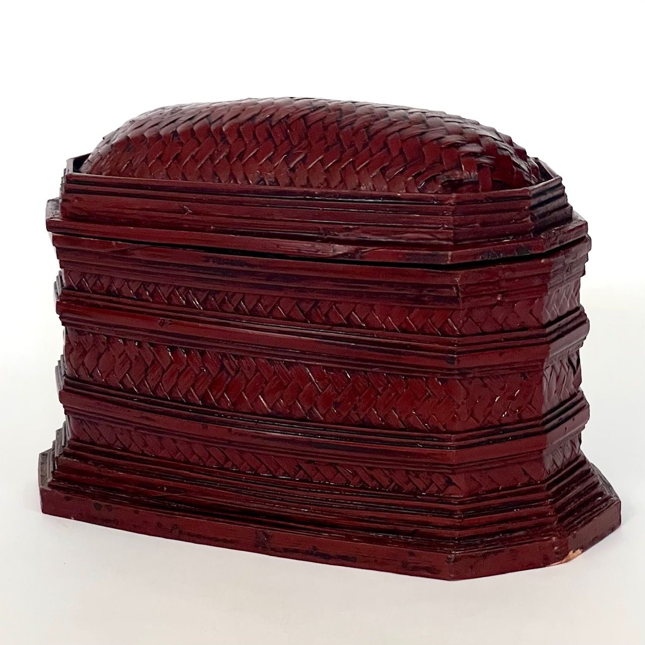 Chinese Box, Oriental